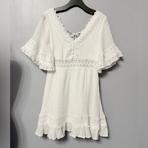 Bluivy Elegant White Dress